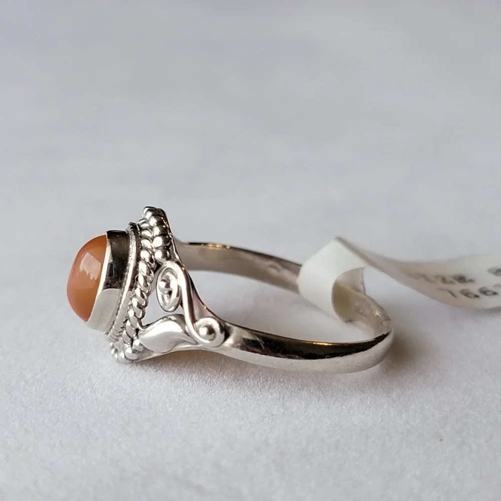 Carnelian Sterling Silver Dahlia Ring Oval Gemstone Cabochon Filigree